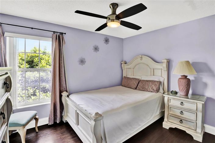 Image No.32-5 Bed House for sale