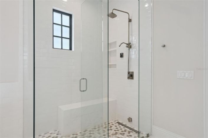 Image No.41-3 Bed House for sale