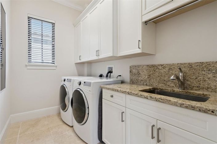 Image No.49-3 Bed House for sale