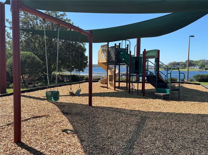 Image No.29-3 Bed Townhouse for sale