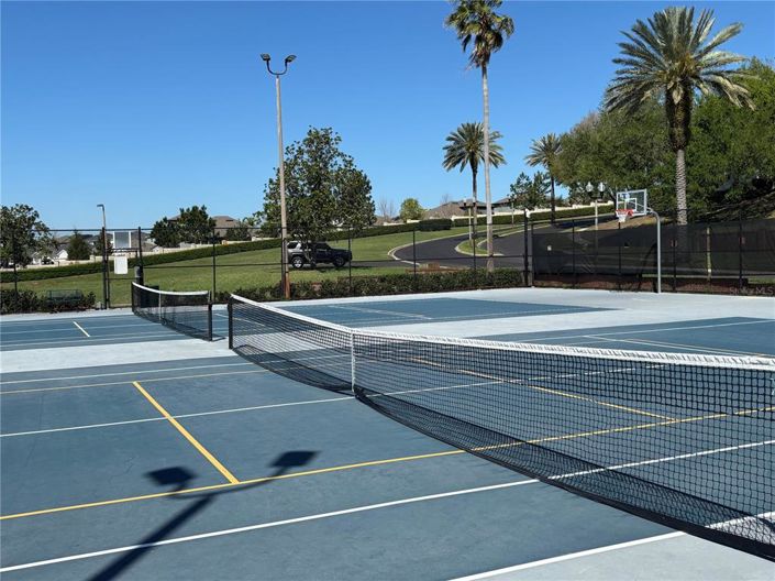 Image No.30-3 Bed Townhouse for sale