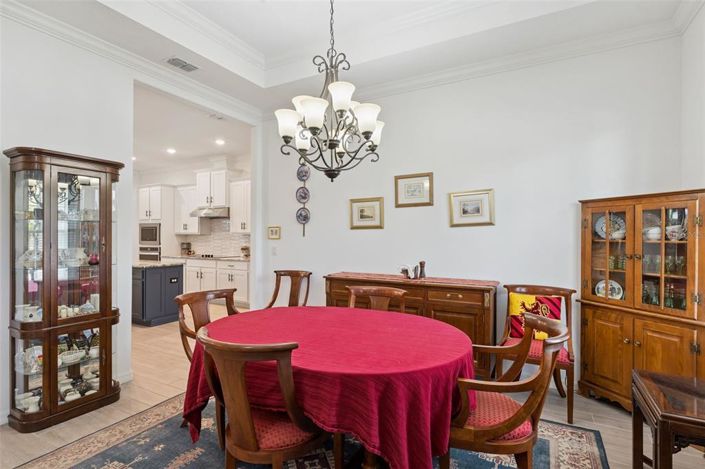 Image No.10-4 Bed House for sale