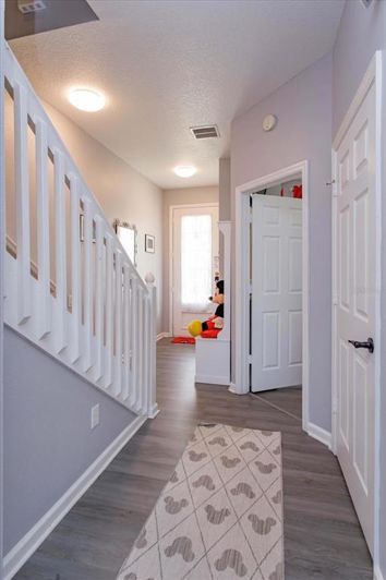 Image No.6-3 Bed Townhouse for sale