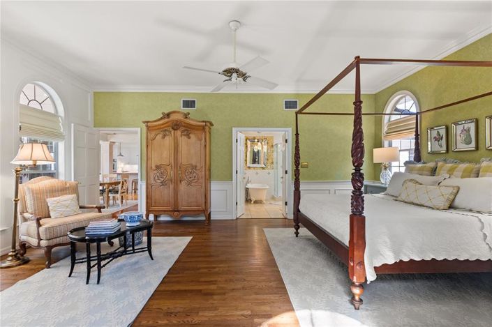 Image No.22-5 Bed House for sale