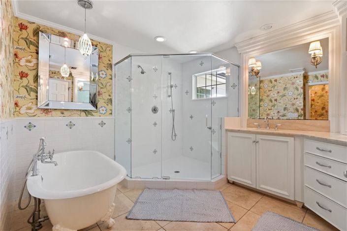 Image No.23-5 Bed House for sale