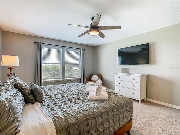 Image No.38-5 Bed Townhouse for sale