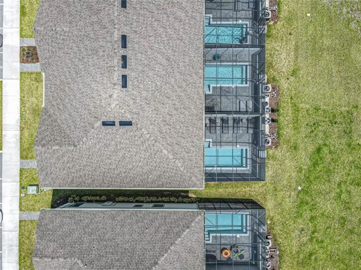 Image No.51-5 Bed Townhouse for sale