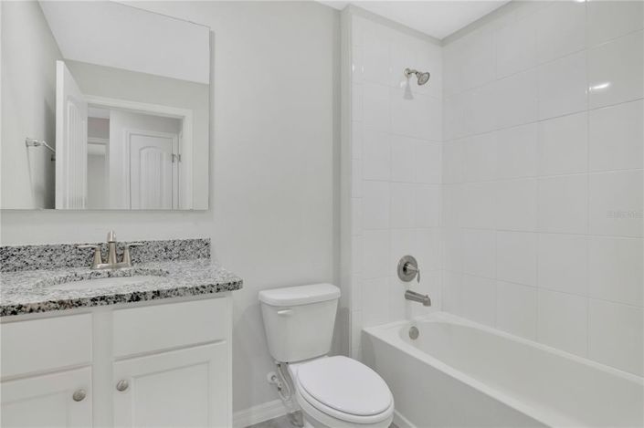 Image No.27-3 Bed Townhouse for sale