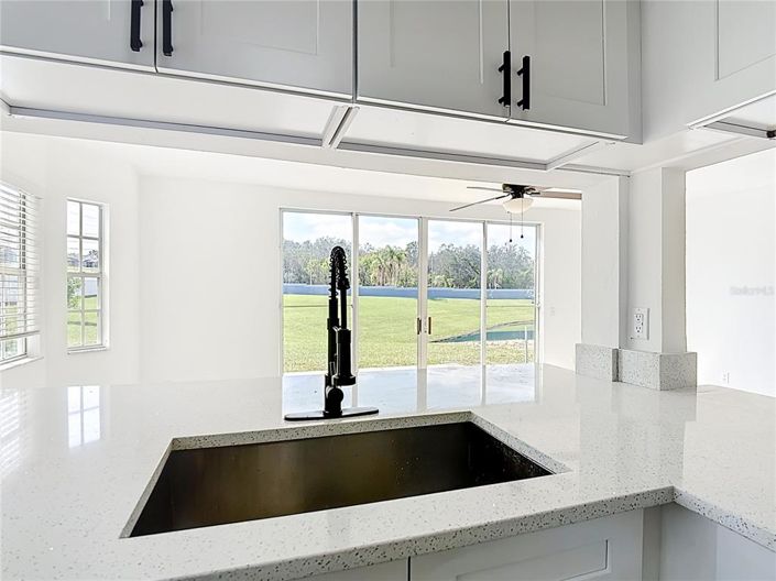 Image No.12-Maison de ville de 4 chambres à vendre à Saint John