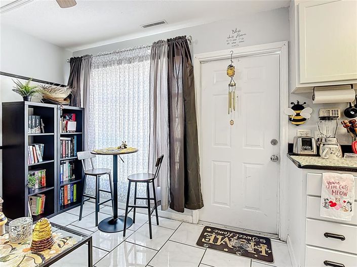 Image No.37-Maison de ville de 4 chambres à vendre à Saint John