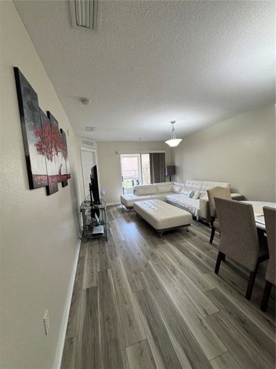 Image No.8-3 Bed Apartment for sale
