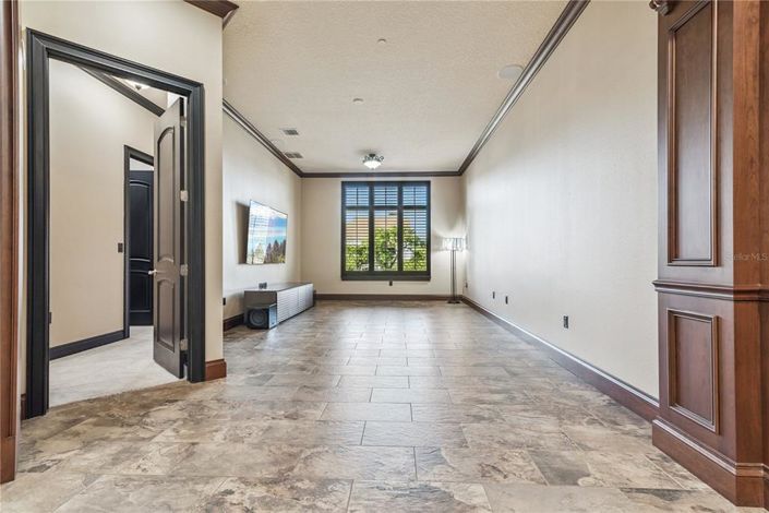 Image No.11-3 Bed Apartment for sale