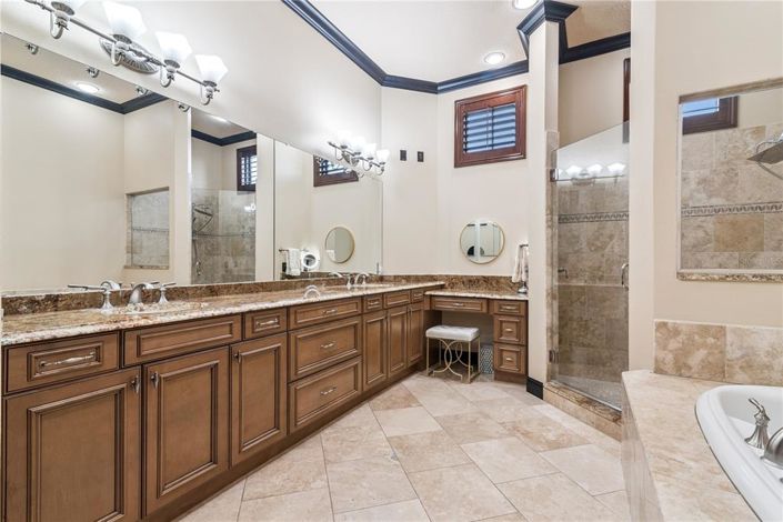 Image No.24-3 Bed Apartment for sale