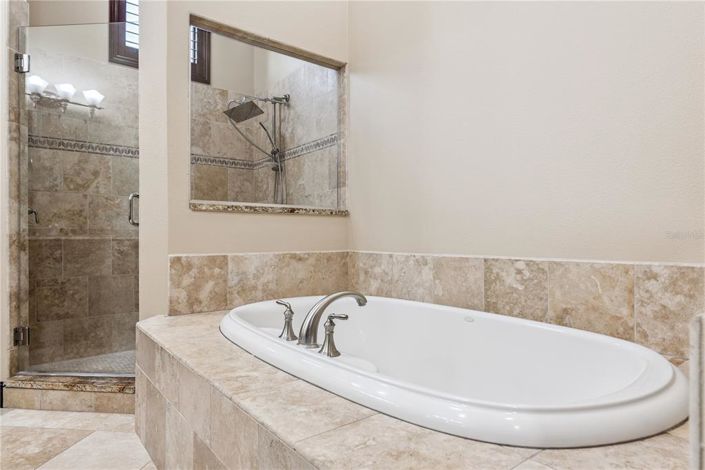 Image No.25-3 Bed Apartment for sale