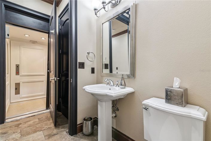 Image No.29-3 Bed Apartment for sale