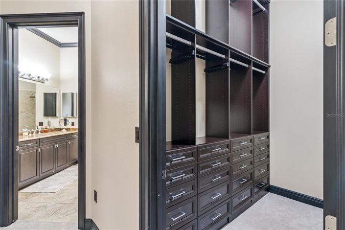 Image No.32-3 Bed Apartment for sale