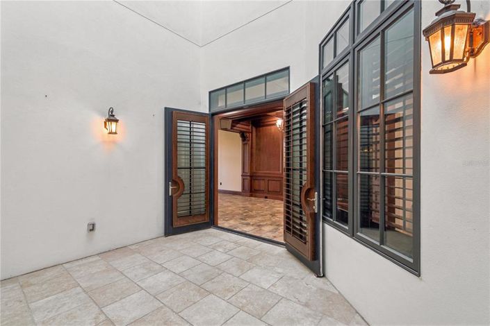 Image No.40-3 Bed Apartment for sale