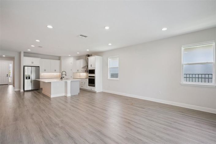 Image No.11-4 Bed House for sale