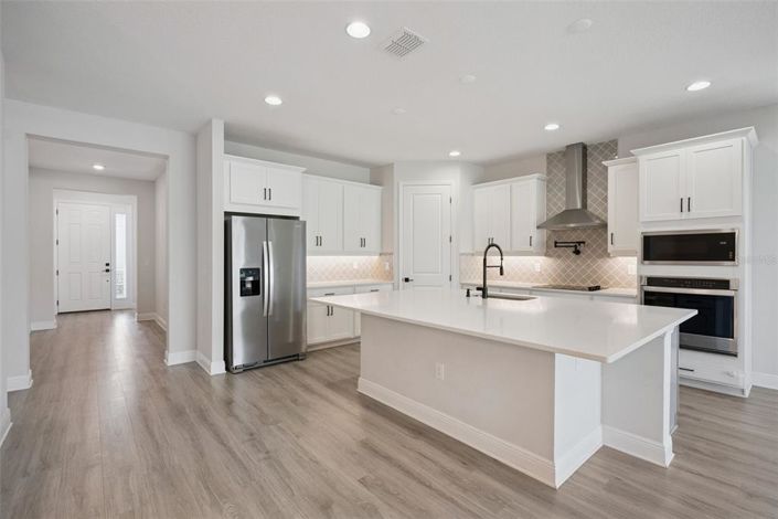 Image No.16-4 Bed House for sale