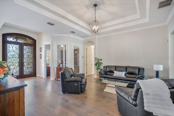 Image No.11-4 Bed House for sale