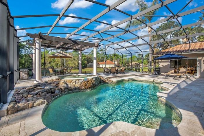 Image No.36-4 Bed House for sale