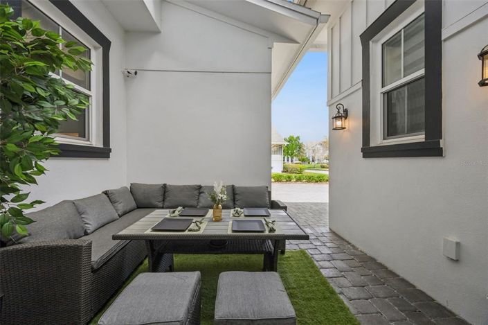 Image No.20-5 Bed House for sale