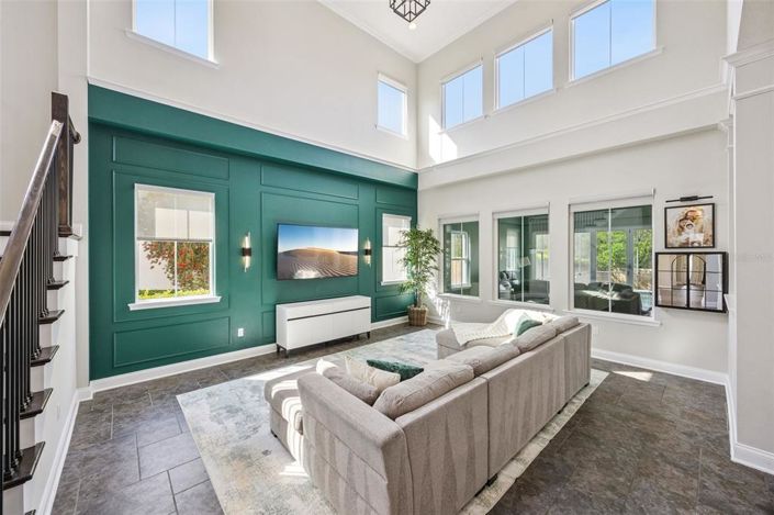 Image No.21-5 Bed House for sale