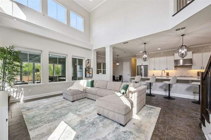 Image No.25-5 Bed House for sale