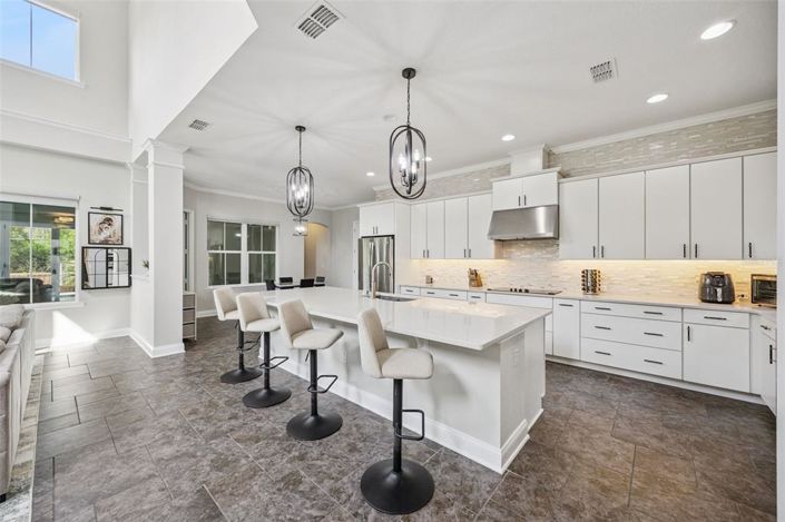 Image No.36-5 Bed House for sale