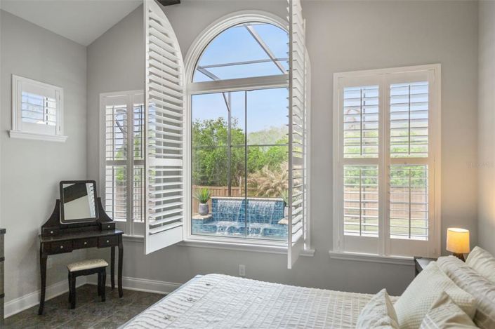 Image No.48-5 Bed House for sale