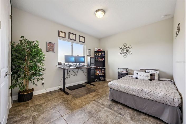 Image No.60-5 Bed House for sale