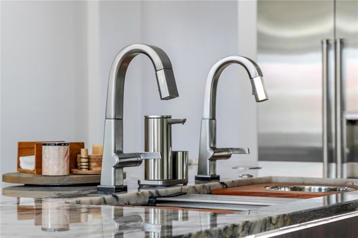 Image No.24-5 Bed House for sale