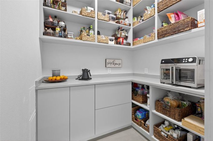 Image No.28-5 Bed House for sale