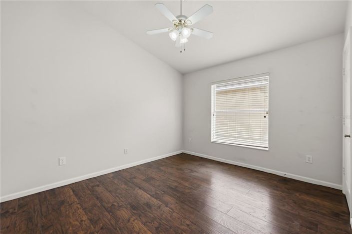 Image No.27-3 Bed House for sale