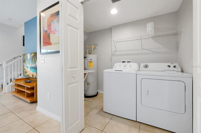 Image No.33-2 Bed Townhouse for sale