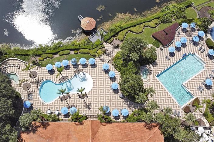 Image No.47-2 Bed Townhouse for sale