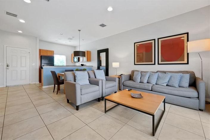 Image No.5-2 Bed Townhouse for sale