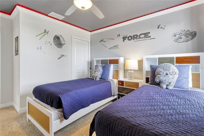 Image No.40-6 Bed House for sale