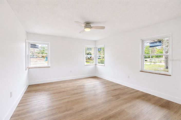 Image No.22-Maison de 5 chambres à vendre à Saint John