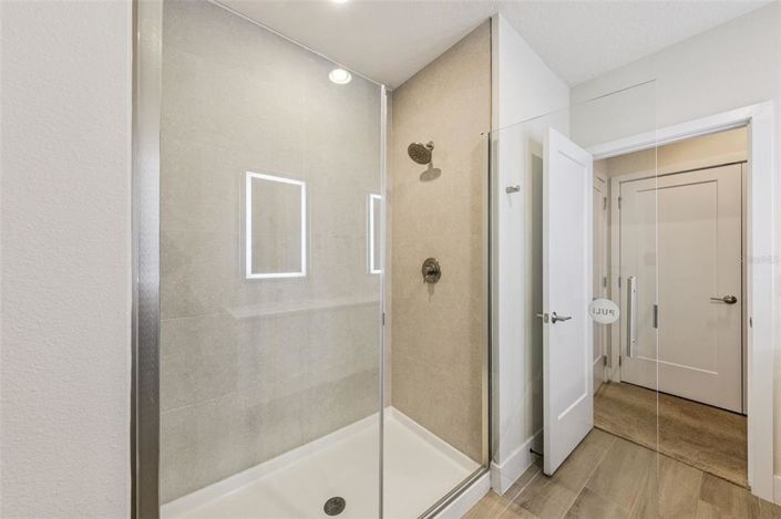 Image No.19-4 Bed Townhouse for sale