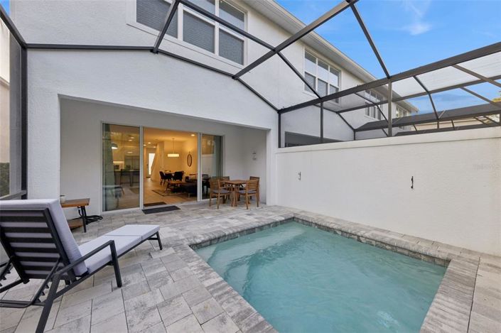 Image No.23-4 Bed Townhouse for sale