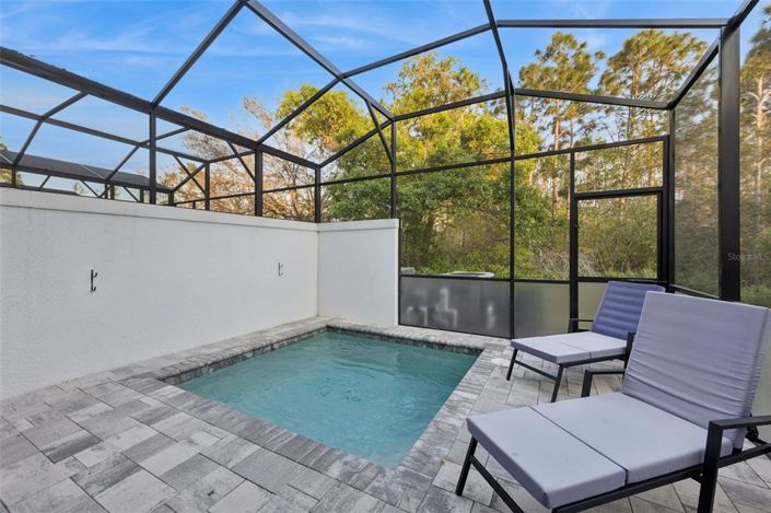 Image No.25-4 Bed Townhouse for sale