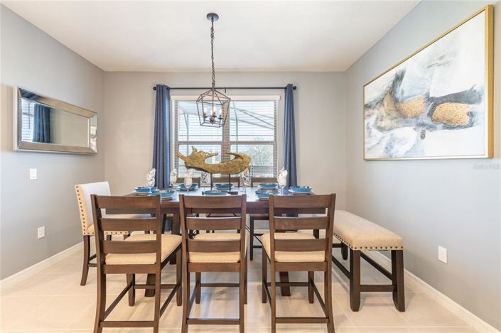 Image No.19-5 Bed House for sale