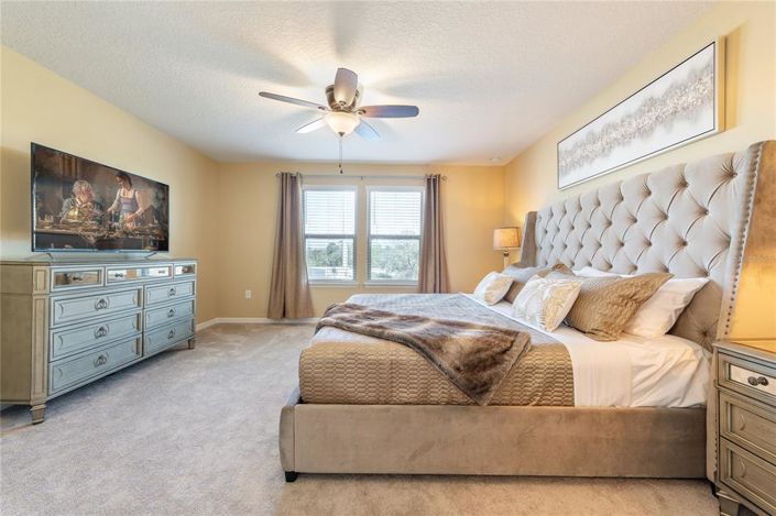 Image No.6-5 Bed House for sale