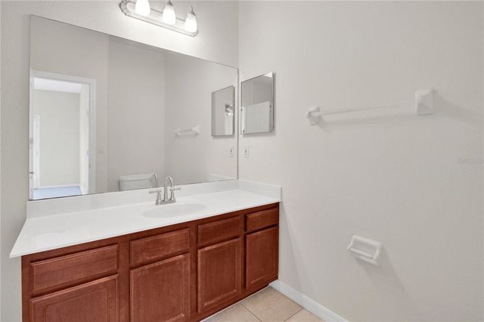 Image No.25-2 Bed Townhouse for sale