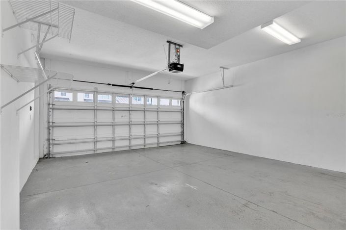 Image No.33-2 Bed Townhouse for sale