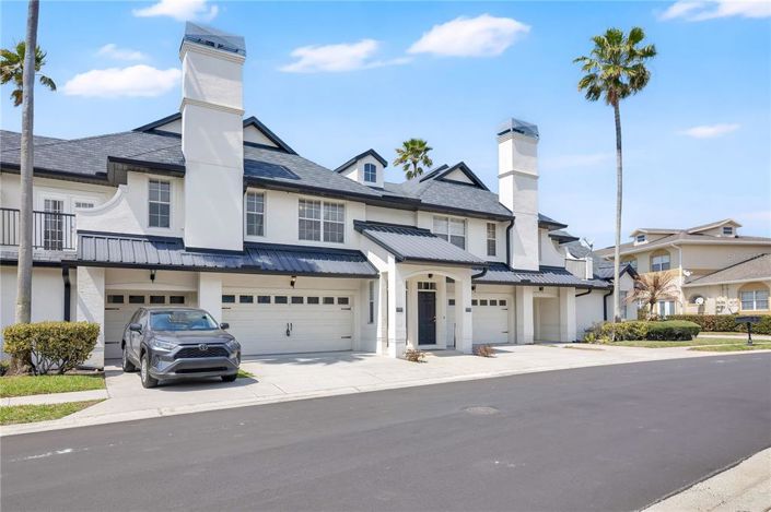 Image No.7-2 Bed Townhouse for sale