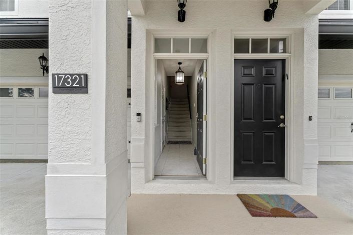 Image No.9-2 Bed Townhouse for sale