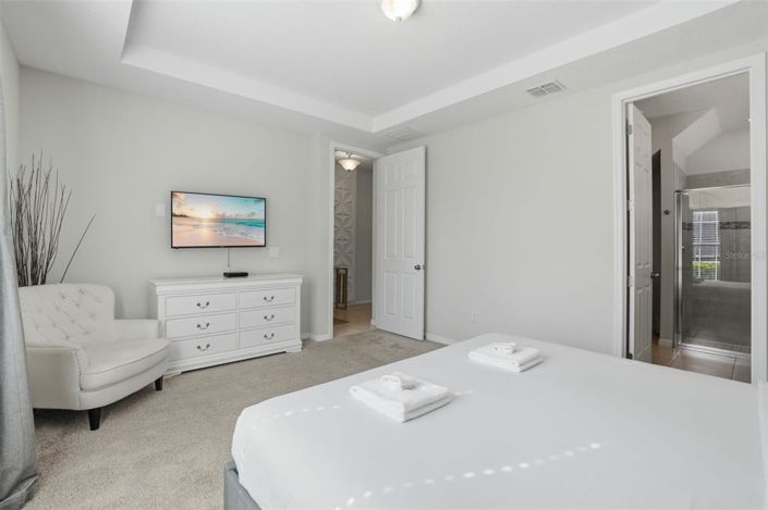 Image No.18-5 Bed Townhouse for sale