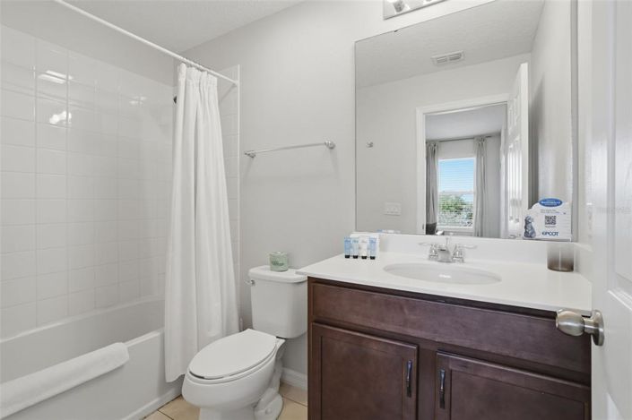 Image No.29-5 Bed Townhouse for sale